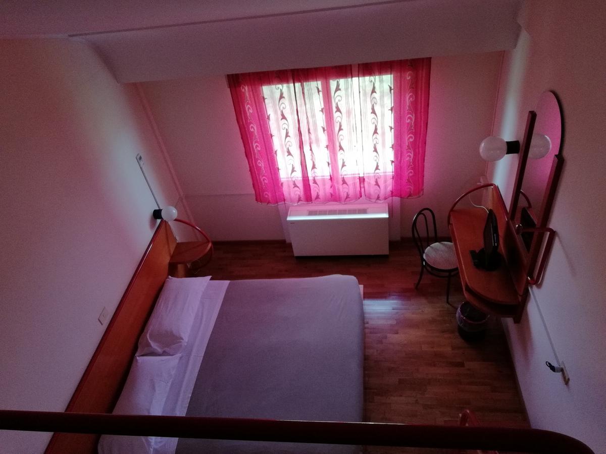 Hotel La Fonte Osimo Kültér fotó